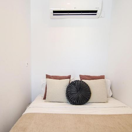 파포스 Phaedrus Living - Seaside Luxury Flat Harbour 104 아파트 외부 사진